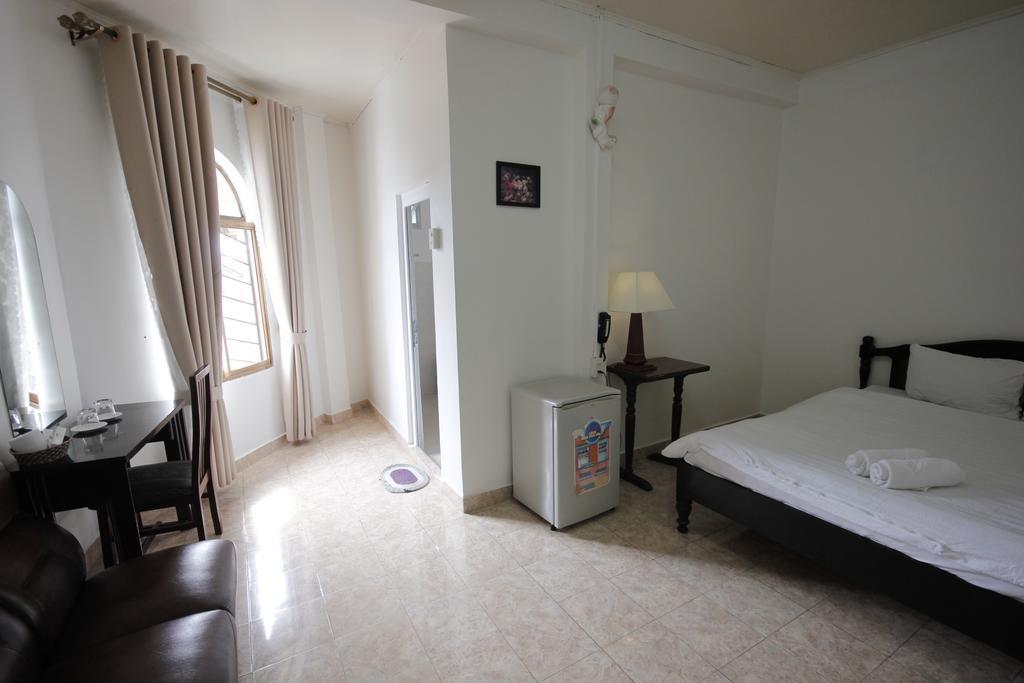 Binh Yen Hotel Далат Экстерьер фото